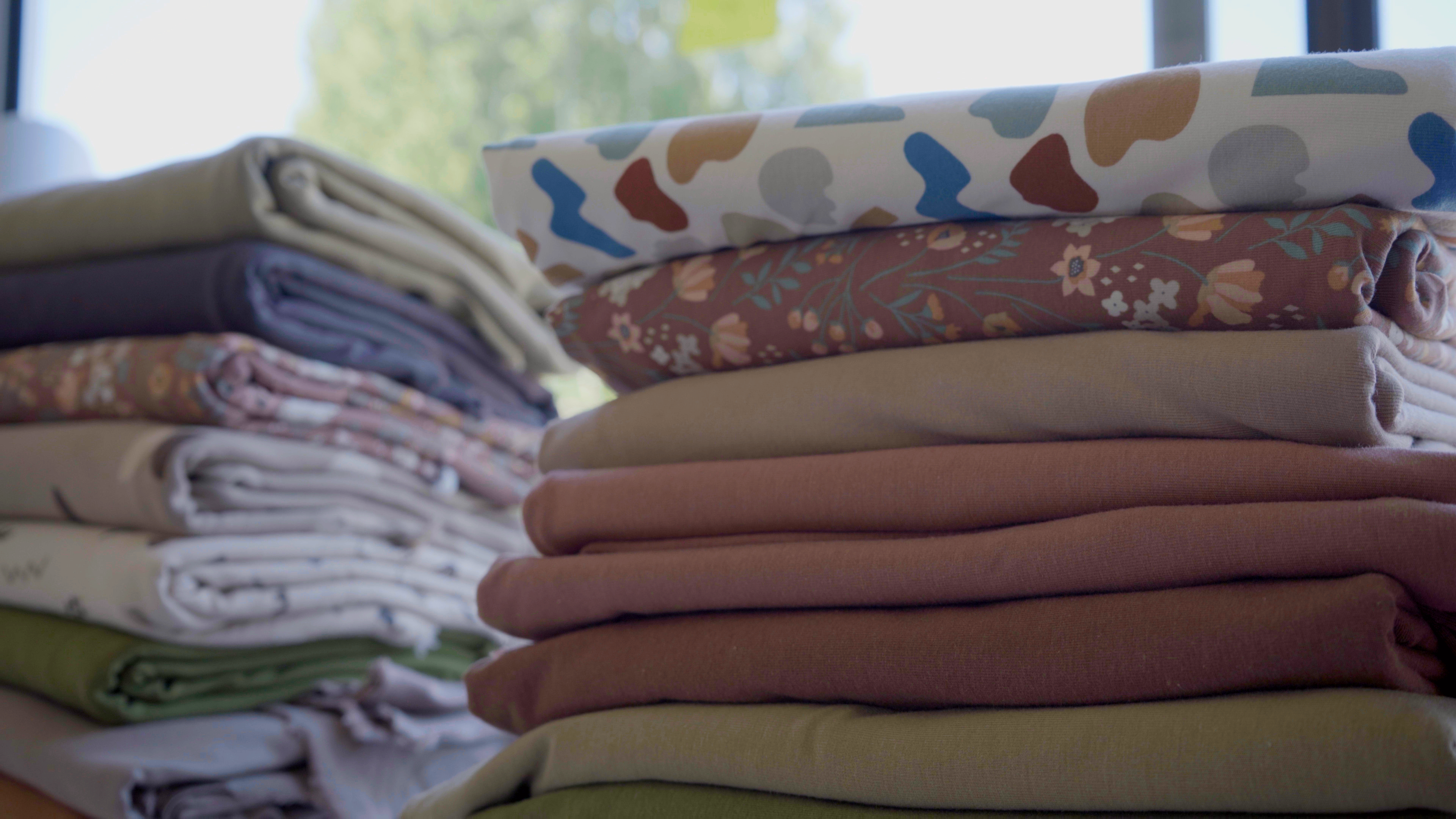 thumbnail for aug 9 reel brightside fabric